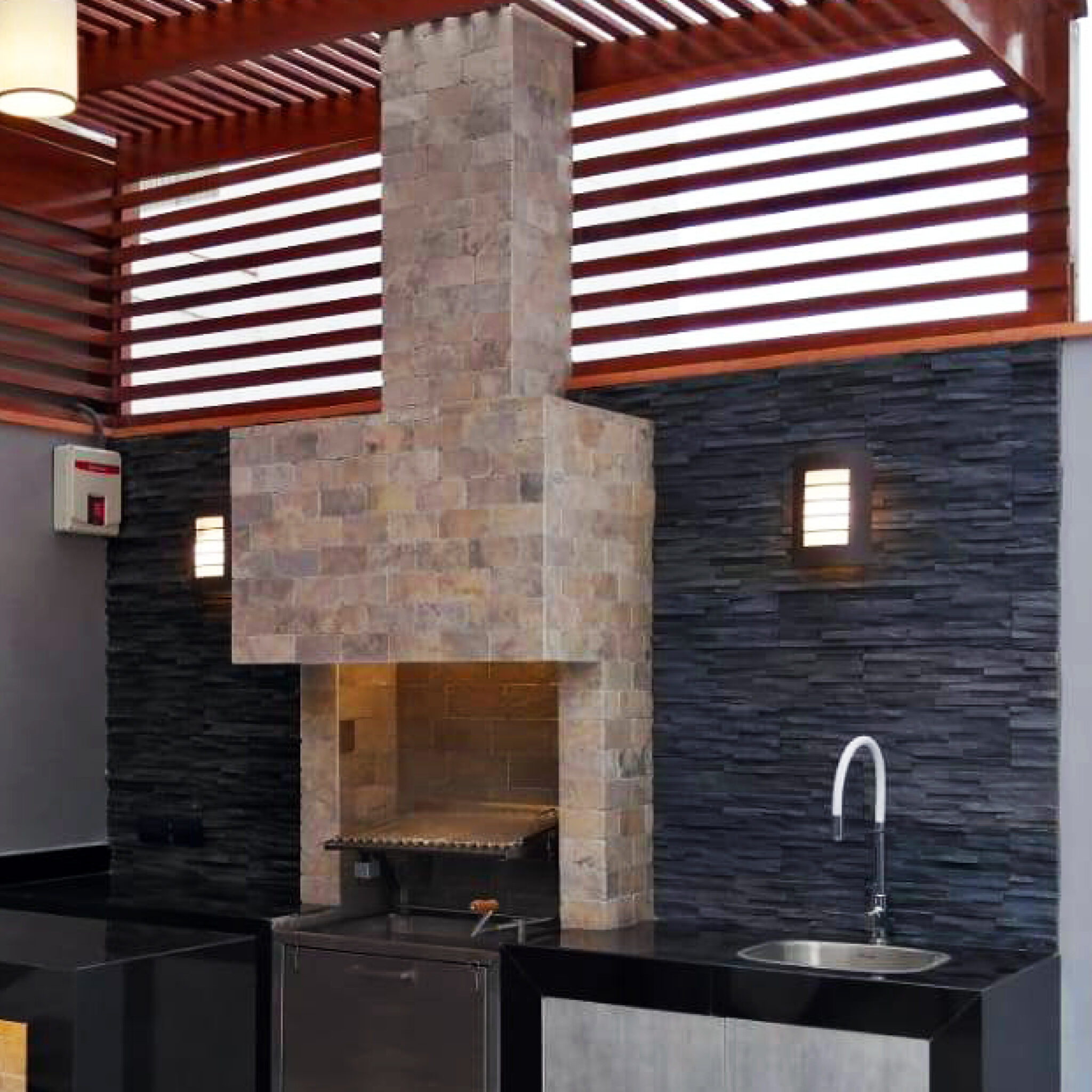 Campanas y Chimeneas – Mimetika